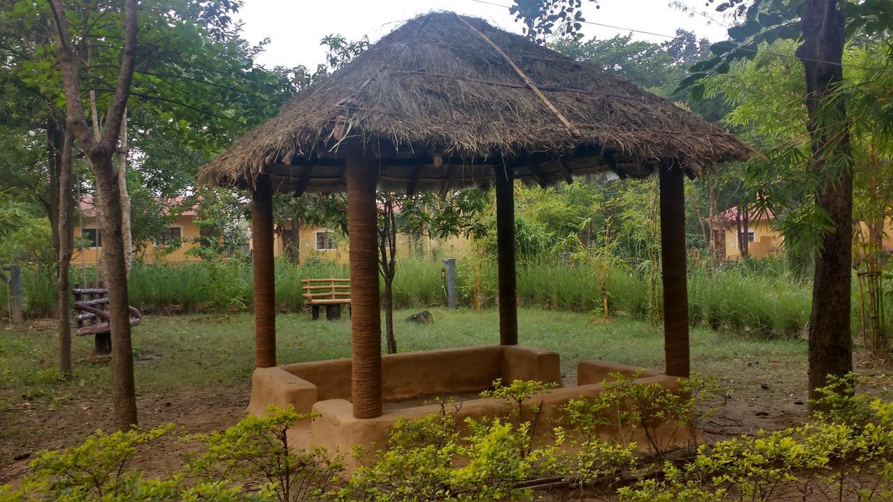 Kānha Pugmark Resort מראה חיצוני תמונה